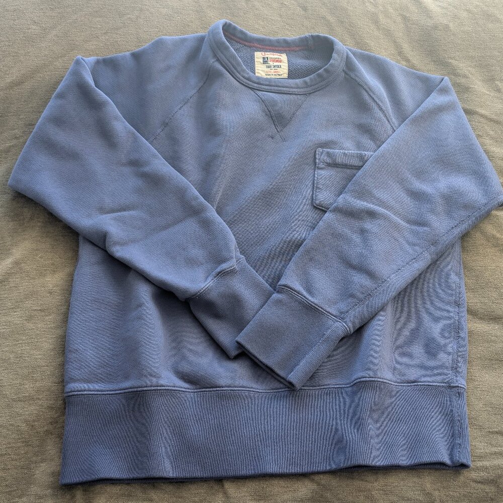 Todd Snyder Midweight Pocket Sweatshirt in Dark Cobalt